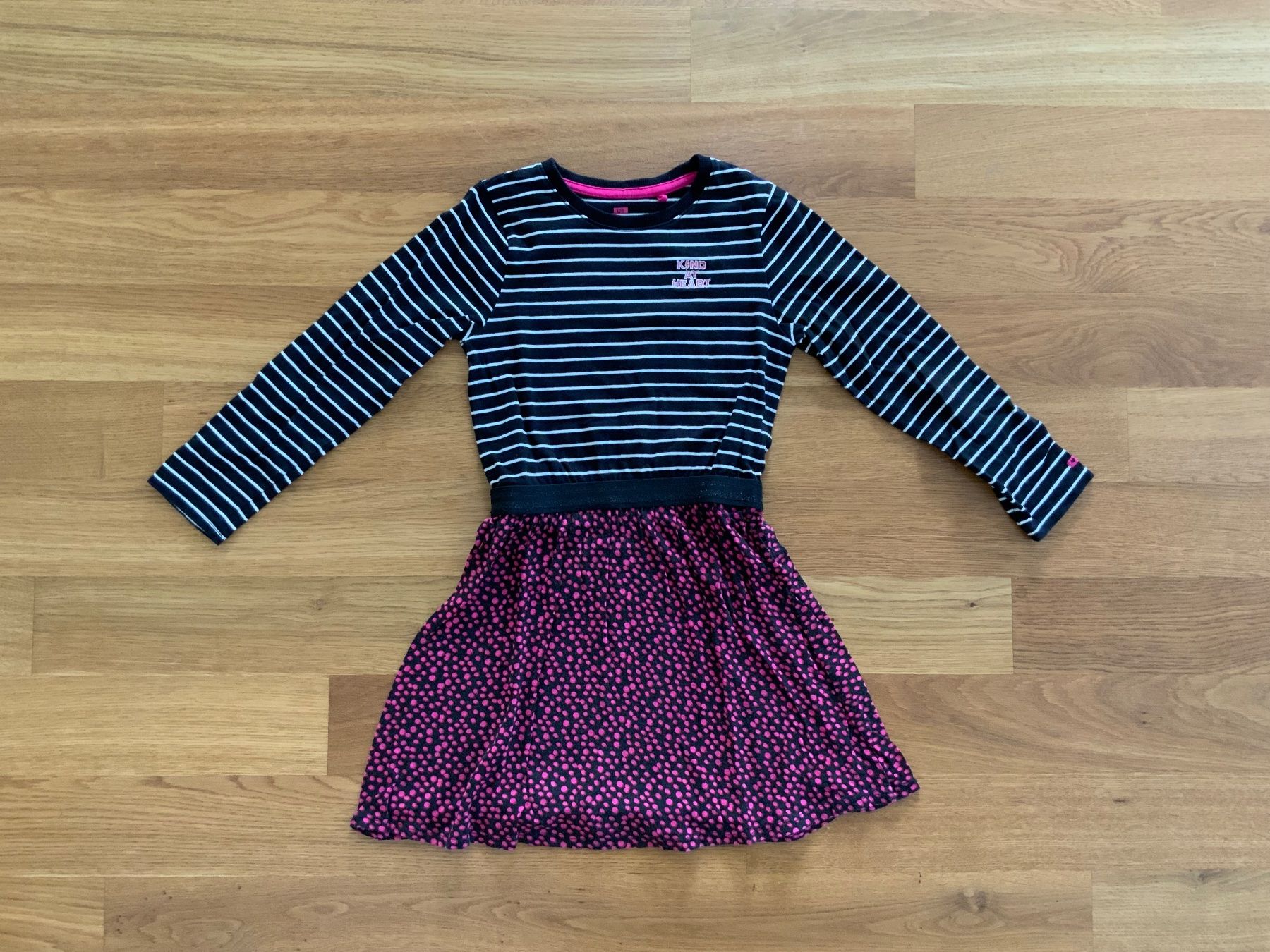 Vestiti & Gonne: WE Fashion Kleid 122/128 – Usato da Niederstetten venduto da Elmar77