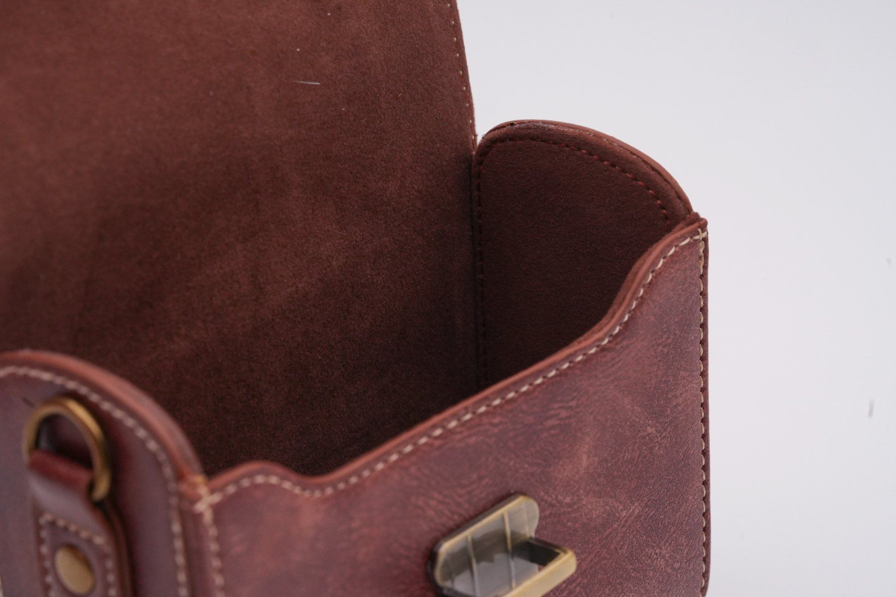Kamera: Braune Ledertasche – Gebraucht aus Bern von Shutter-Palace 2