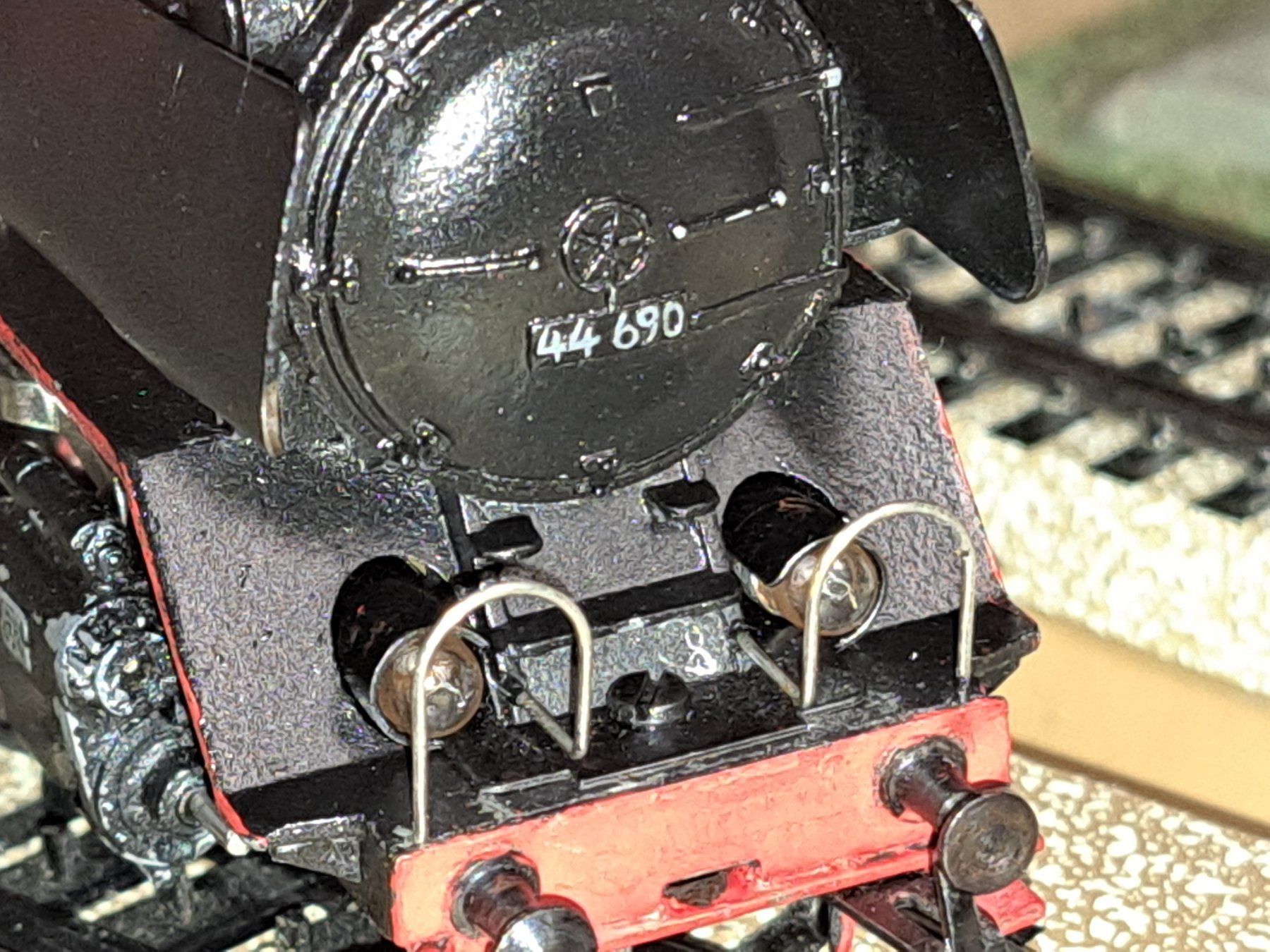 Märklin Modelleisenbahnen: Märklin DB 44690 Damploki analog – Gebraucht aus Schwanden GL von roerich20