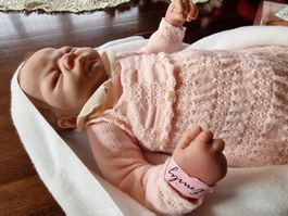 "Emily"  -  lebensechte Künstlerpuppe von Linda Webb