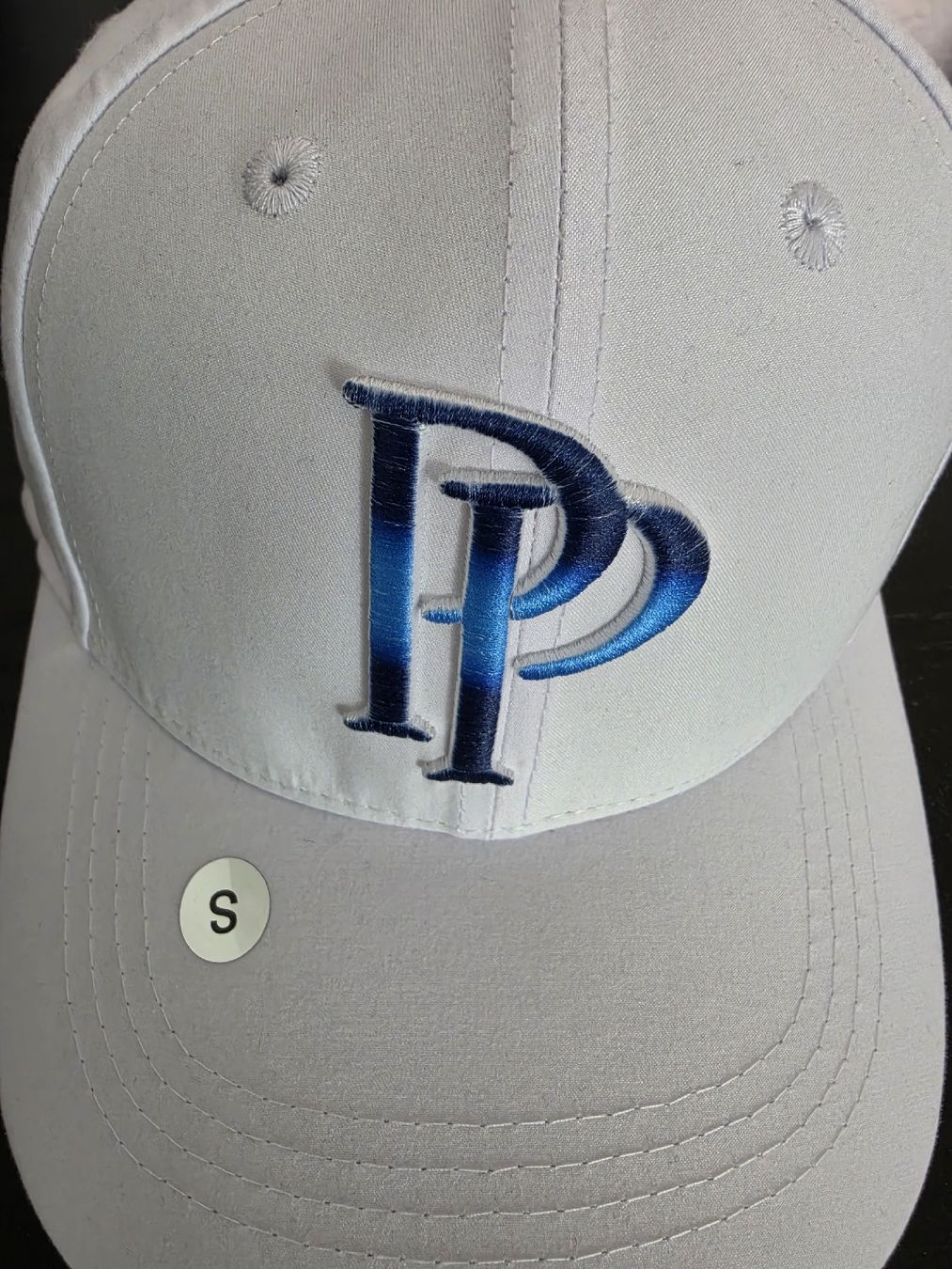 Chapeaux, bonnets & casquettes: patek philippe cap – Neuf avec emballage d'origine à Genève par Gondola 1