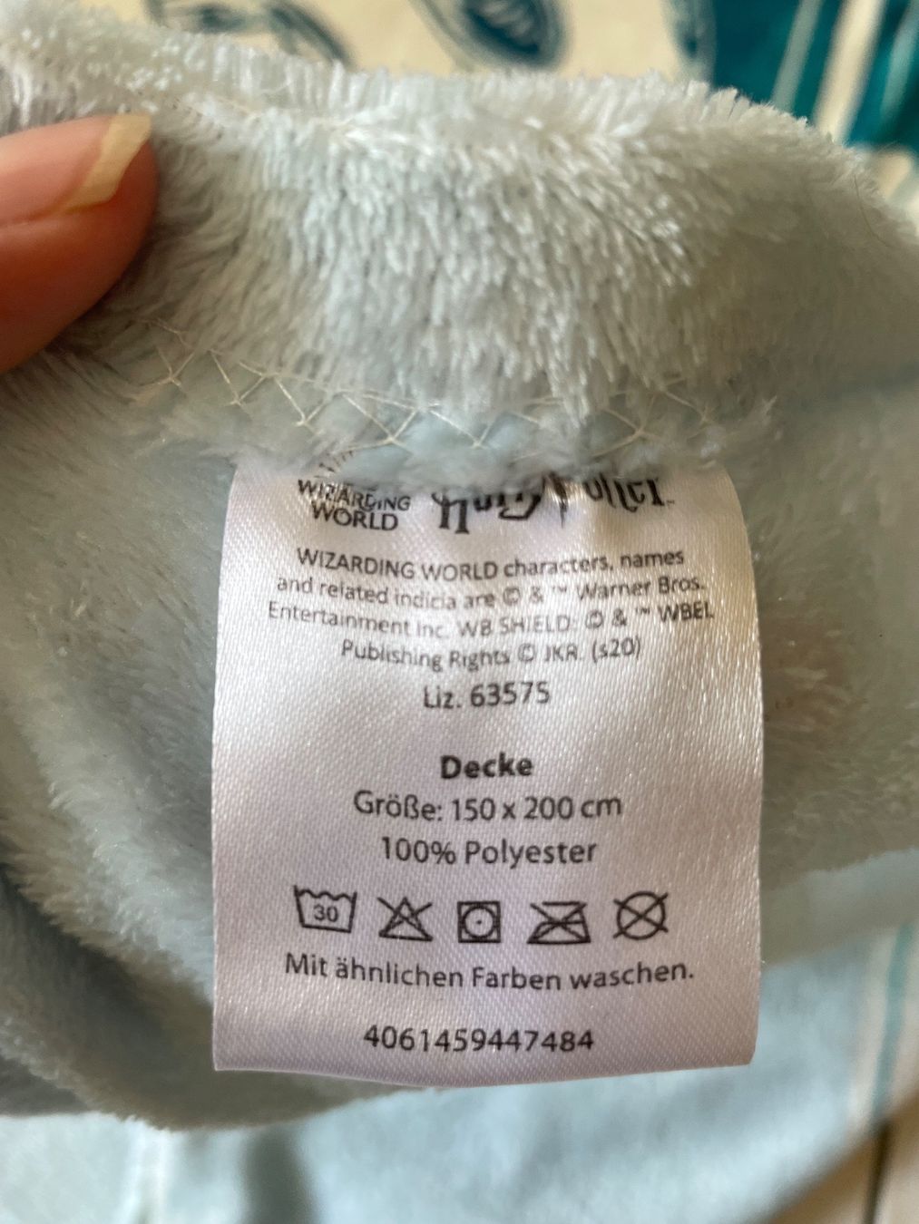 Decken: Plaid Polaire Harry Potter "Drapeaux Maisons" Neuf – Gebraucht aus Martigny von mim_lk7x 2