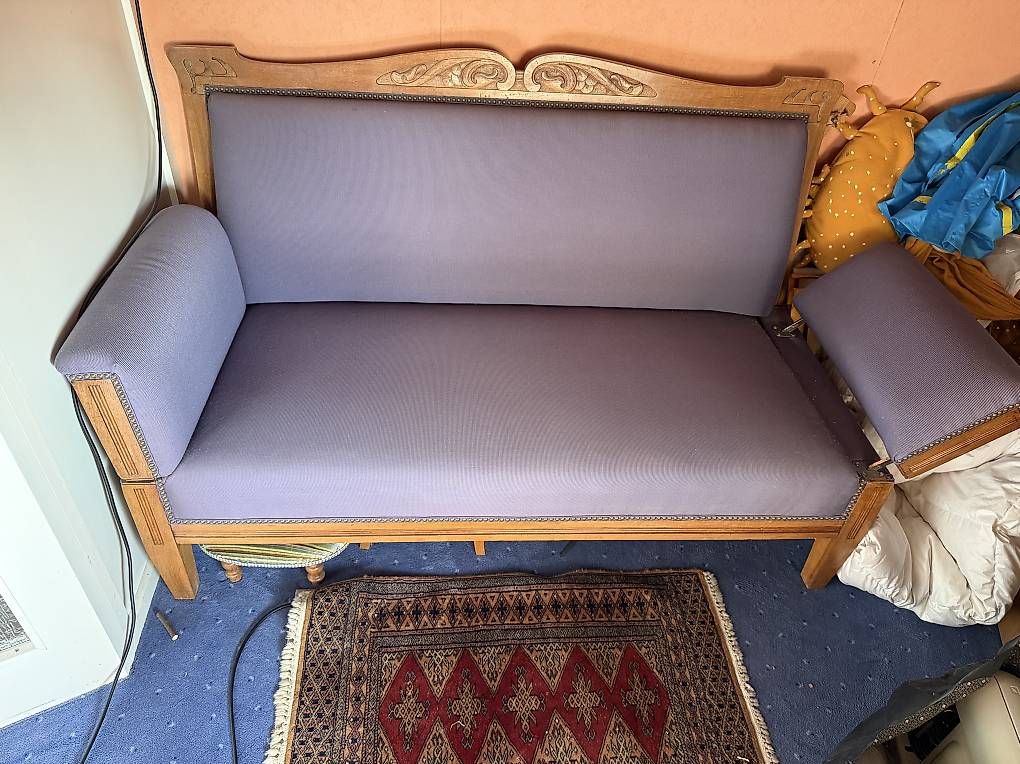 Divani: Jugendstil Sofa Eiche geschnitzt, neu bezogen, Kanapee antik – Usato da Bühler venduto da edwinm