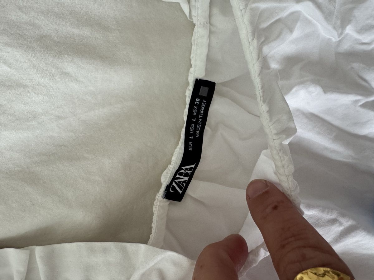 Zara Tops: Haut ZARA blanc taille L bon état – Gebraucht aus Genève von lejardindesvetements 2