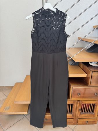 combinaison noir classe