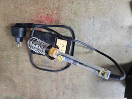 Elektrischer Lötkolben mit Ablage gebraucht funktionsfähig
