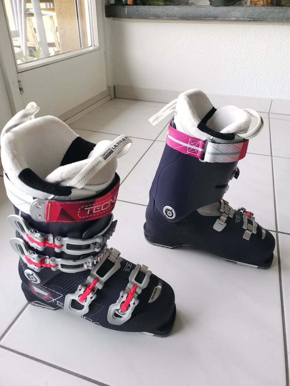 Scarpe da donna: Skischuhe Grösse 25.5 / EU 39-40 – Usato da Hergiswil NW venduto da Bastaag 2