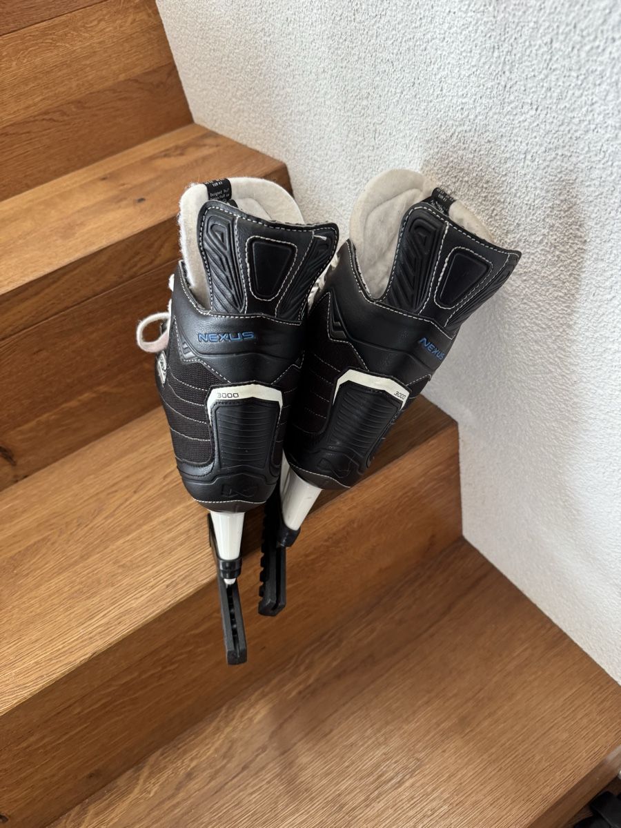 Bauer Schlittschuhe: Bauer Schlittschuhe in Gr.43 – Gebraucht aus Herzogenbuchsee von zukerka 3