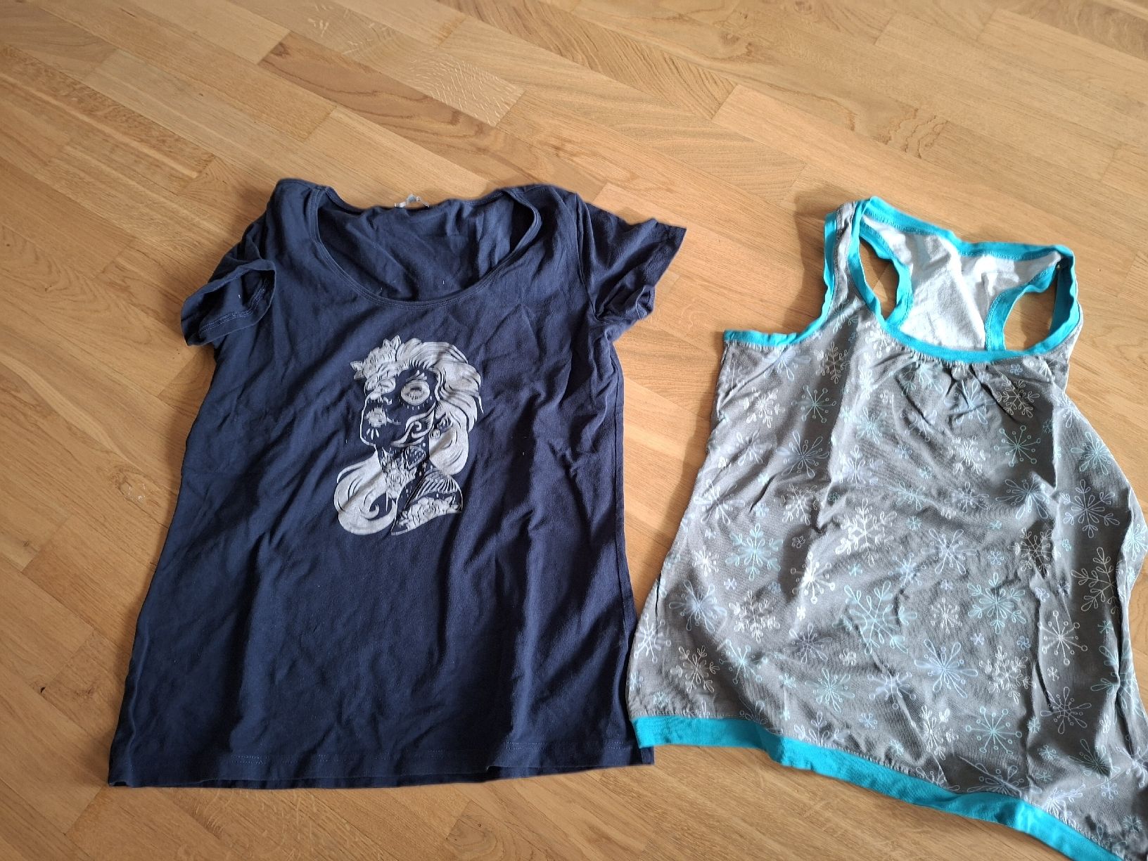 Lotti di vestiti: Kleiderpaket Damen Grösse 40/42 – Usato da Lyss venduto da Infinia 4