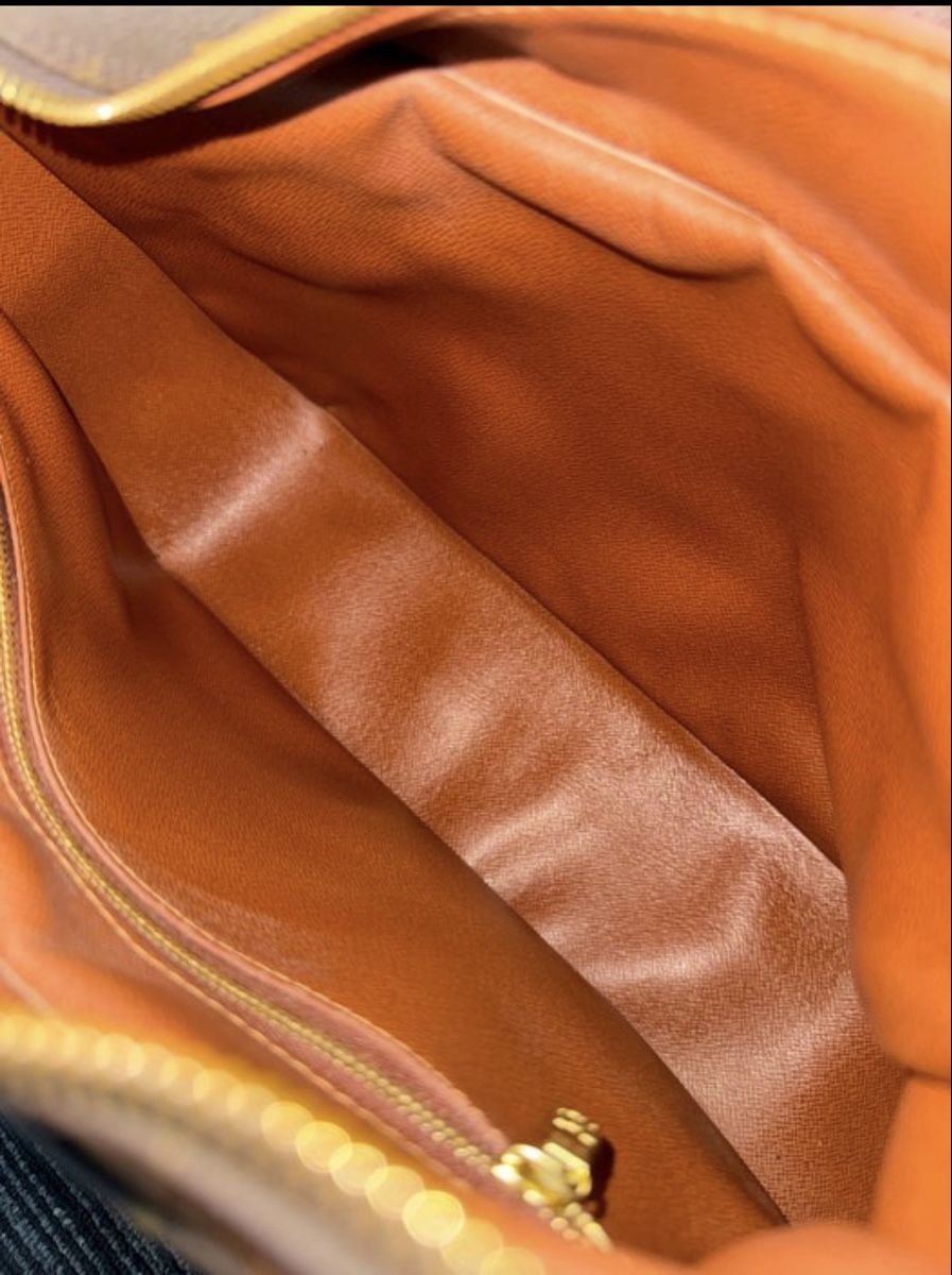 Louis Vuitton Borse da donna: Sac à main Louis Vuitton – Usato da Hauterive NE venduto da bur_8xqg 7