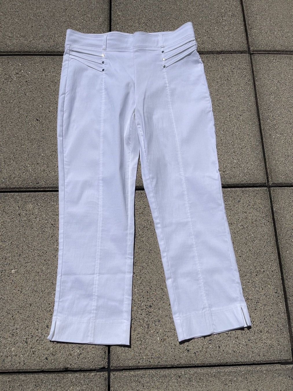 Hosen: Pantalon 3/4 blanc – Neu (gemäss Beschreibung) aus St-Sulpice VD von Twin5