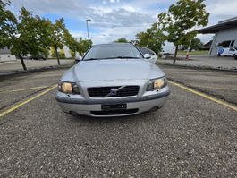 volvo  s 60 2.4