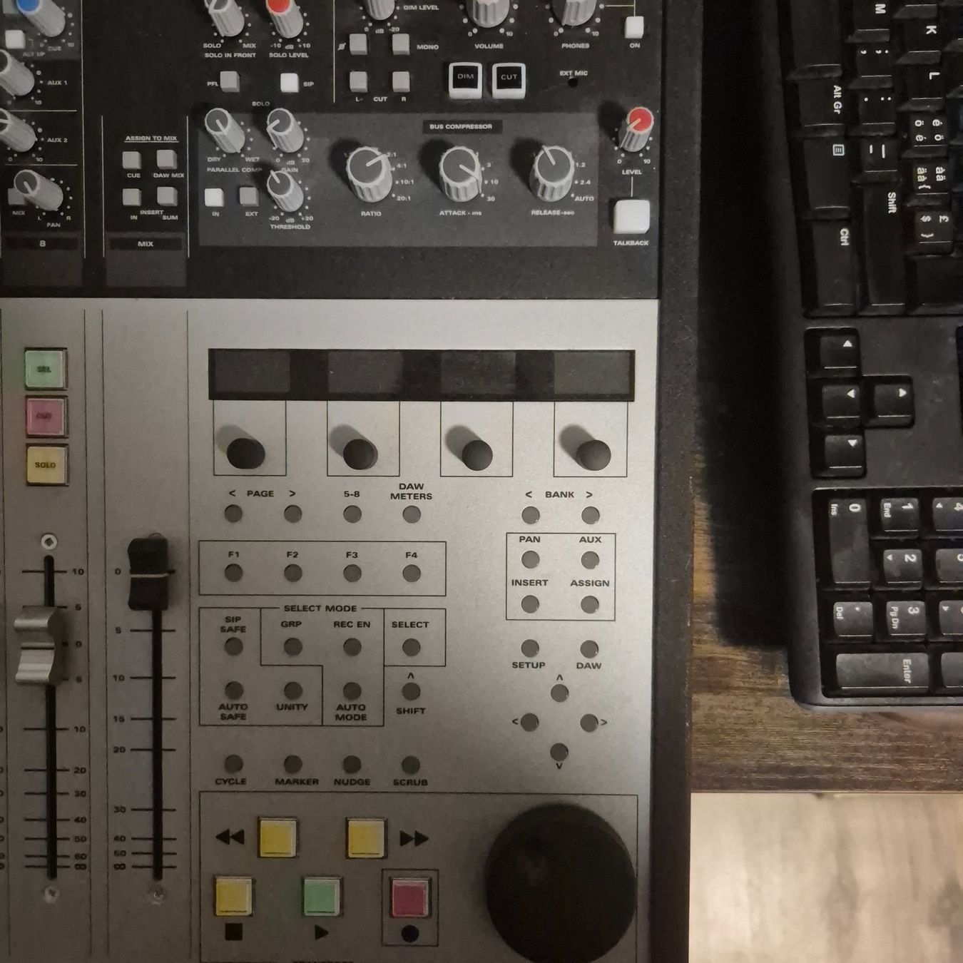 Focusrite Console di mixaggio: Focusrite Control 2802 - Mischpult/Summierer (Audient 2802) – Usato da Dörflingen venduto da mmi_wm9w 4
