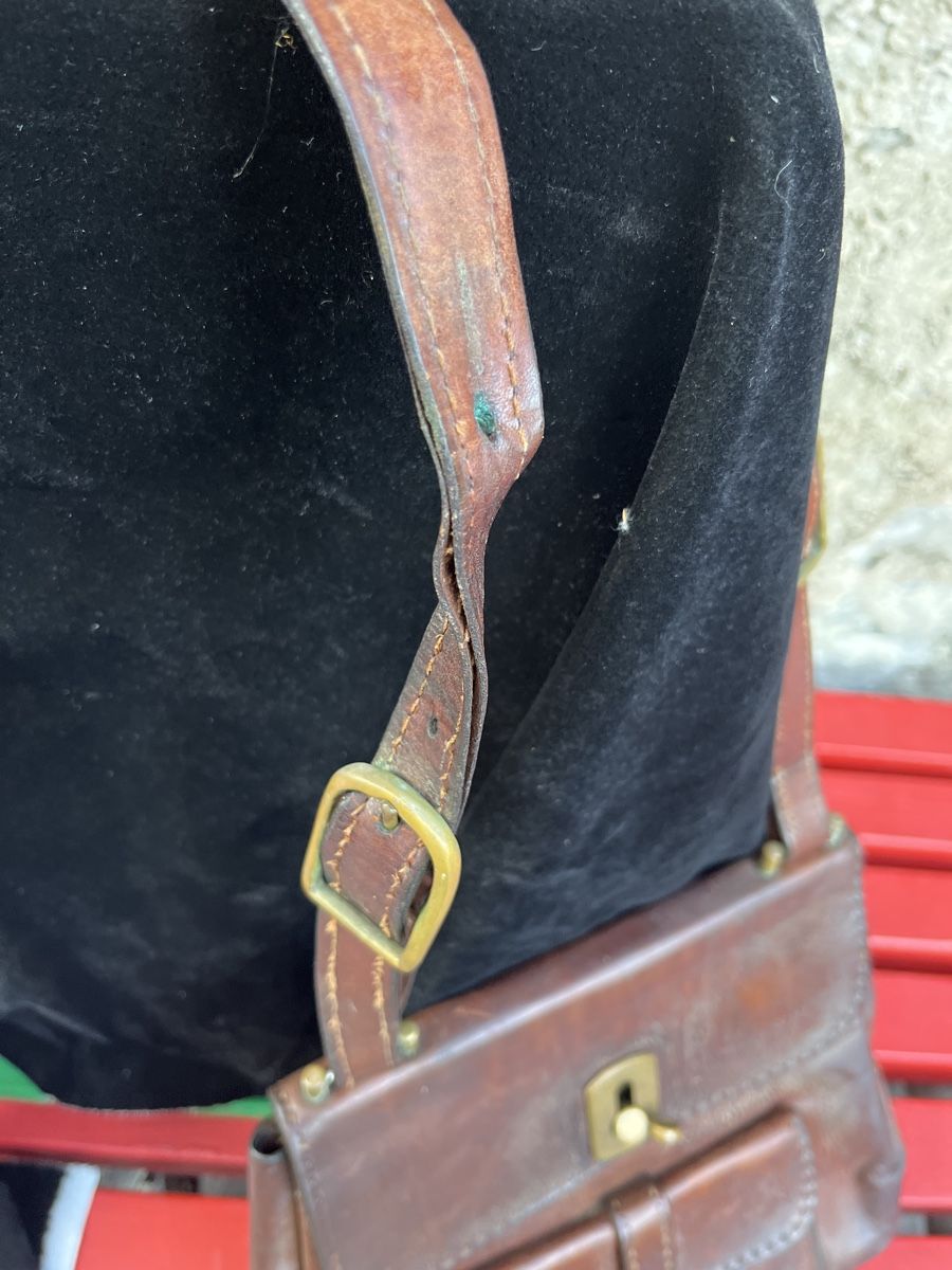 Sacs: Ledertasche braun gebraucht – D'occasion à Brienz BE par hey_z9vg 2
