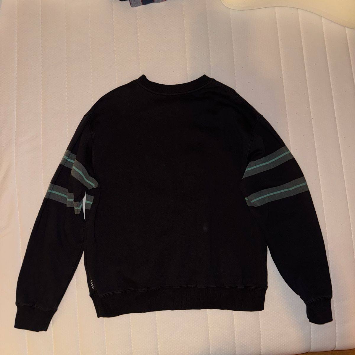 Pulls & Sweat-shirts: VOLCOM STRIPED SWEATSHIRT – Neuf (Voir description) à Zürich par scrym 1