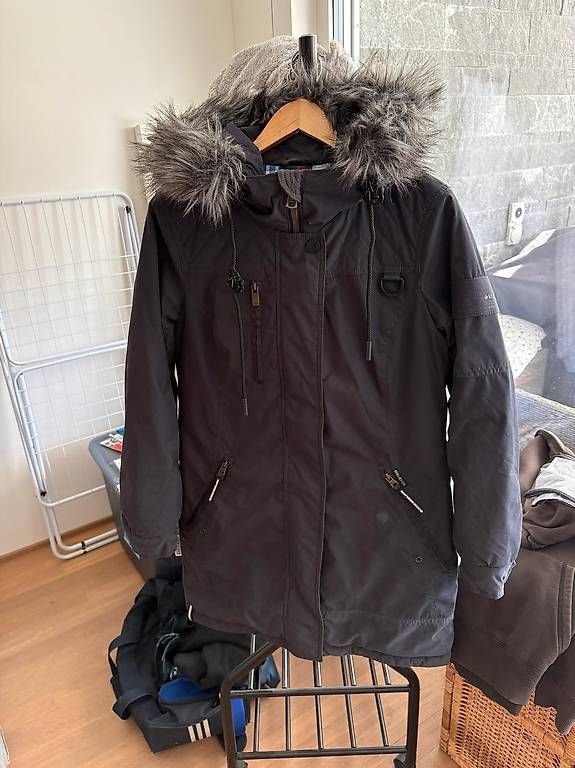 Khujo Giacche: Khujo Winterjacke Damen  Grösse S – Usato da Altdorf UR venduto da F_Arnold