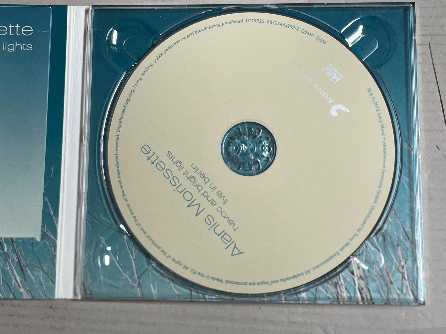 CD: Alanis Morissette - Havoc And Bright Lights – Usato da Muri b. Bern venduto da AdidasCollector 5