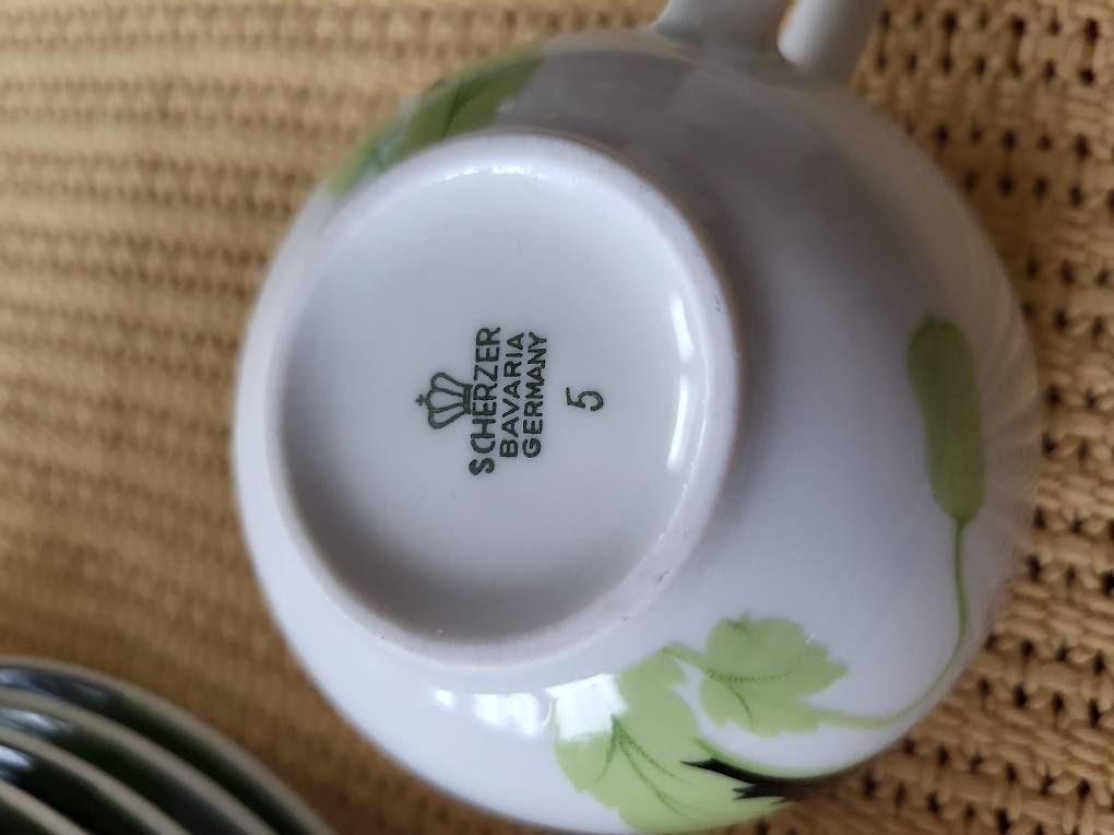 Geschirrsets: Markenporzellan Tee/Kaffee Service – Gebraucht aus Kriens von Aschada 3