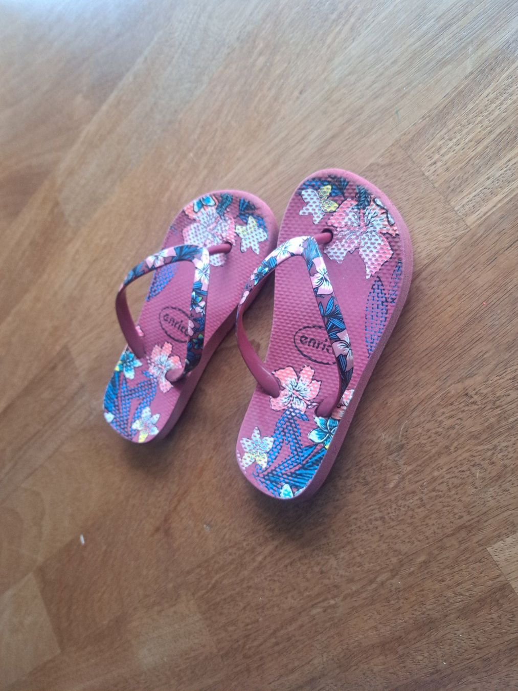 Chaussures filles: Schuhpaket Mädchen Grösse 27 – D'occasion à Thun par SiHoSt 3