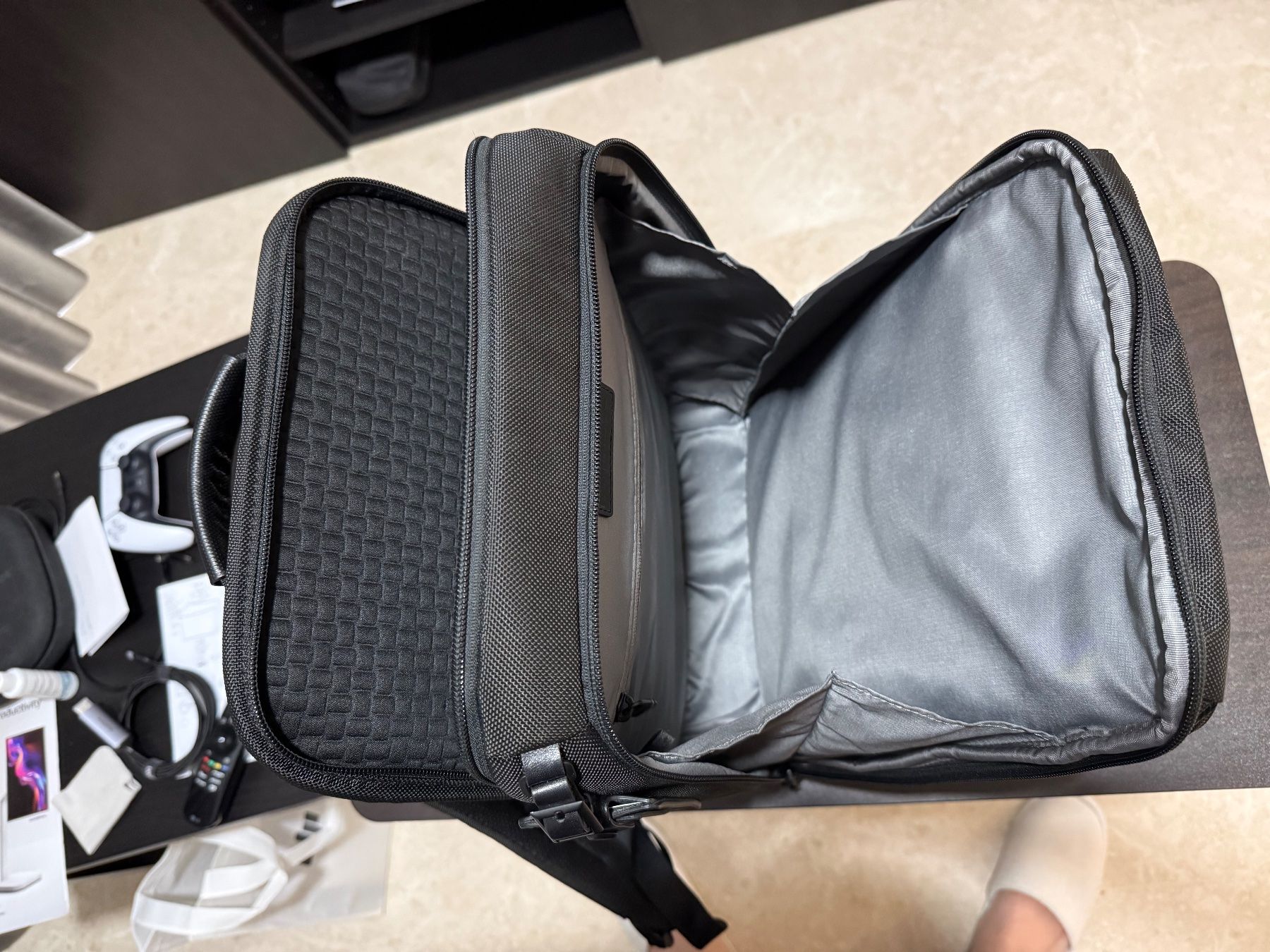 Tumi Valigie & Borse: Tumi Alpha Sac à Dos - Ordinateur (15") – Usato da Nyon venduto da Olivier22 4