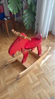 Rotes Schaukel-Elch aus Holz - Klassiker für Kinder!