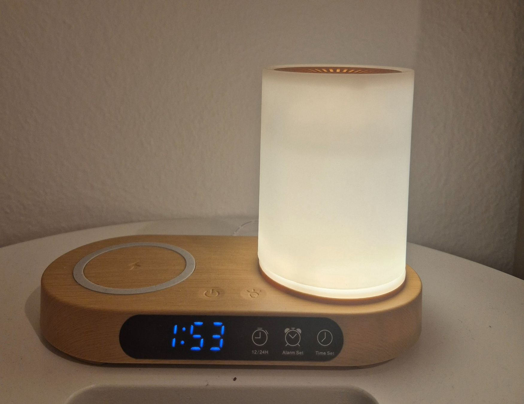 Lampade: 4in1 LED Wecker USB Nachttisch Lampe – Nuovo e nell'imballaggio originale da Mellingen venduto da Loewe2006 5