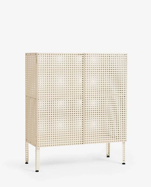 Cassettiere: HAY Perforated Cabinet Medium  – Usato da Zürich venduto da micaf