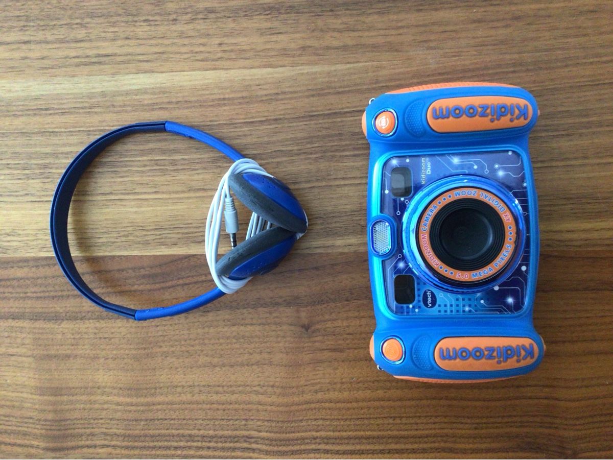 Vtech Fotocamera: Vtech Kidizoom Kinder Kamera mit Kopfhörer, Blau – Usato da Waldkirch venduto da Blondie13
