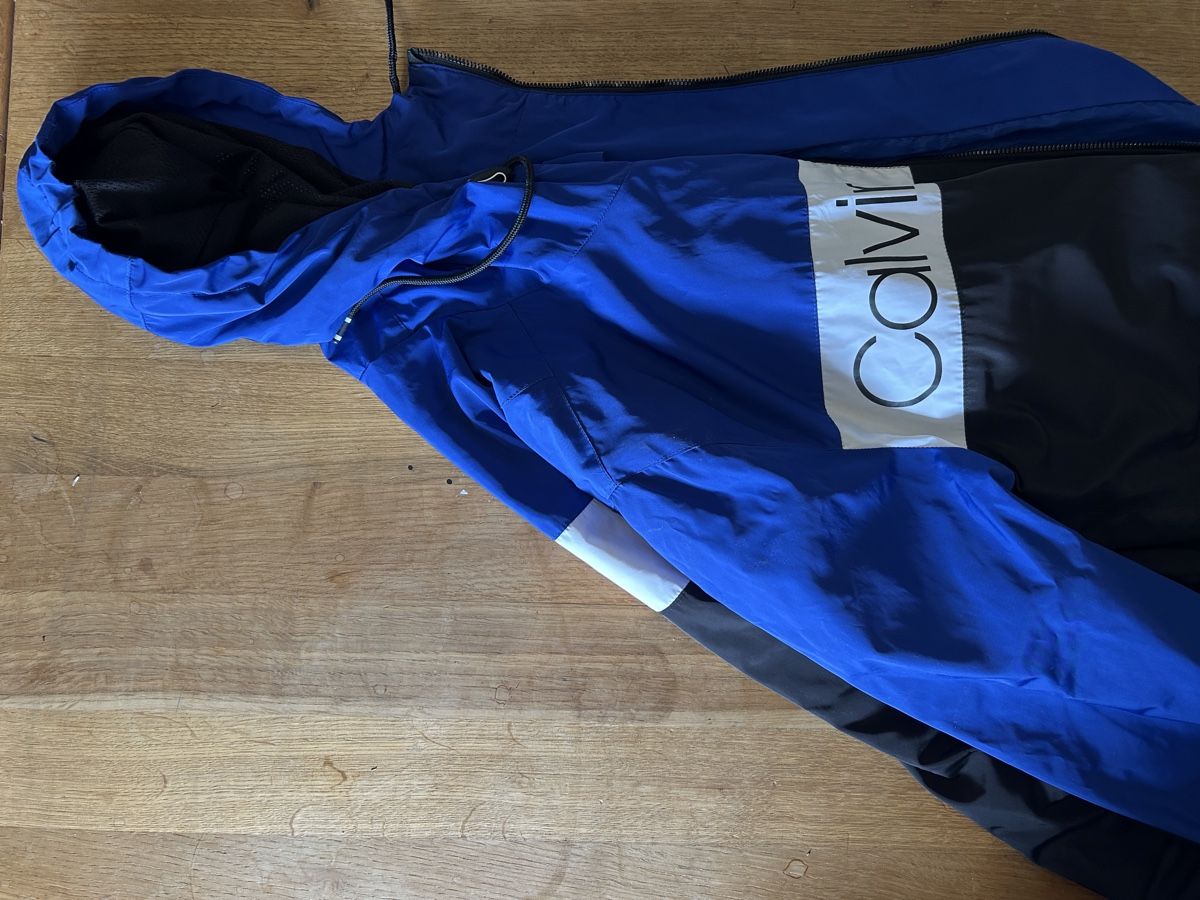 Calvin Klein Jacken: Calvin Klein Jacke – Gebraucht aus Aarau von pyl_887s 3