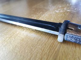 Messer mit Scheide