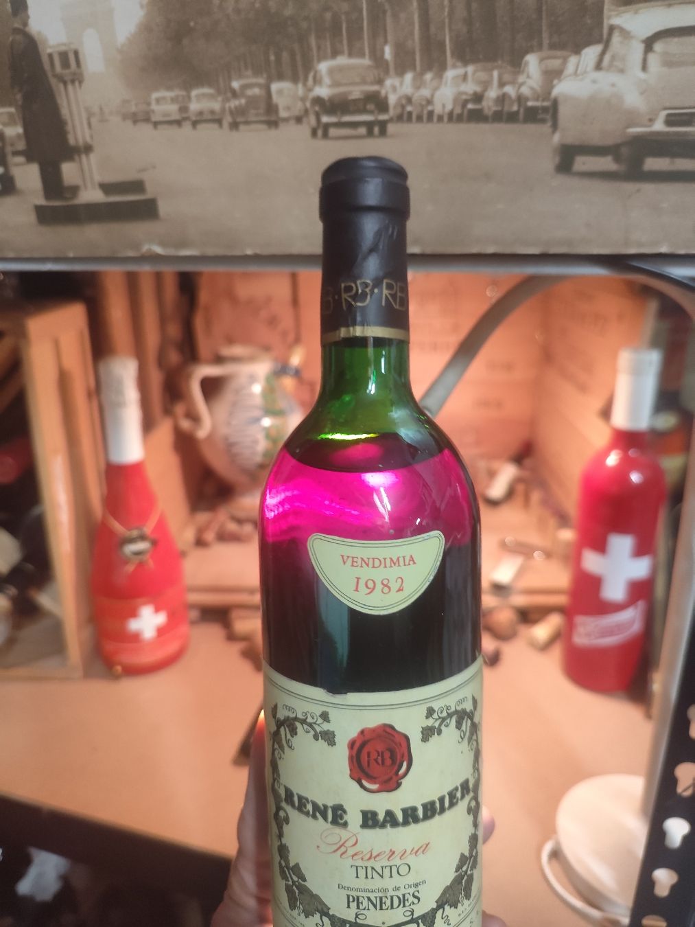 Vino: 1982 : Rene Barbier tinto Riserva  Penedes – Nuovo e nell'imballaggio originale da Büsserach venduto da Vintage-vins 1