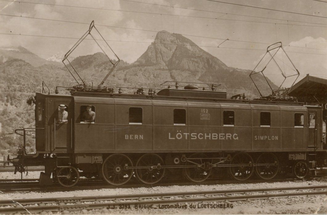 Cartoline postali: Brig   VS   -    Lötschberg - Lokomotive  BLS – Usato da Brig venduto da Valcards54