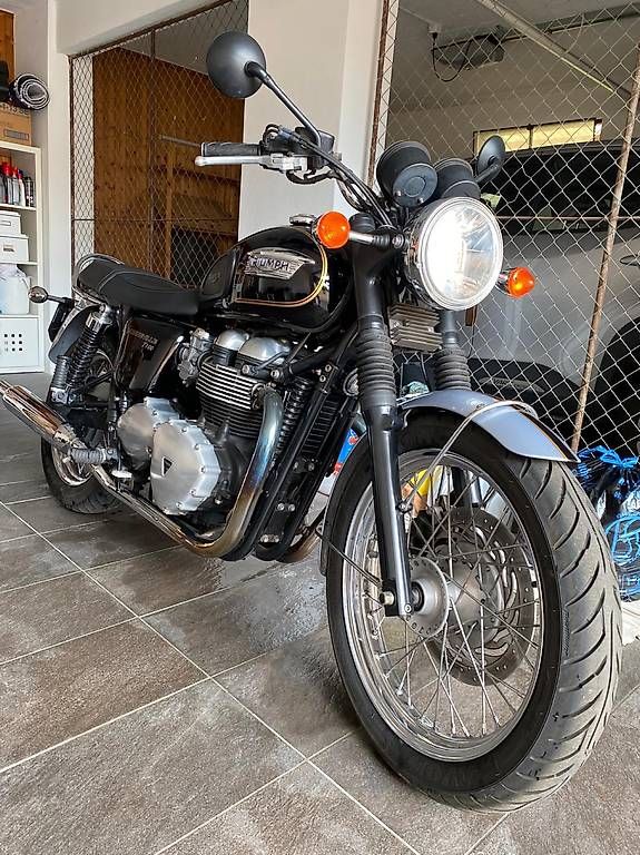 Triumph Strasse: Vendesi moto – Gebraucht aus Canobbio von sus_h98b