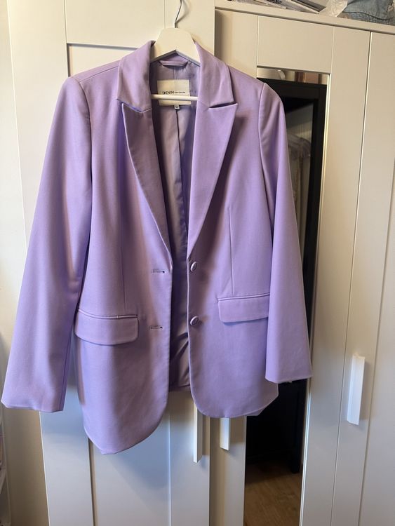 Tom Tailor Giacche: Trendiger, fliederfarbener Blazer von Tom Tailer Denim Gr 34 – Usato da Unterseen venduto da Ariana__Spahija
