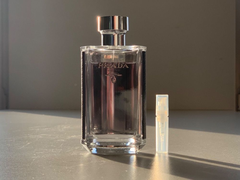 Prada Profumi & Eau de Toilette: Prada L'Homme EdT - 2ml – Usato da Zug venduto da grivis