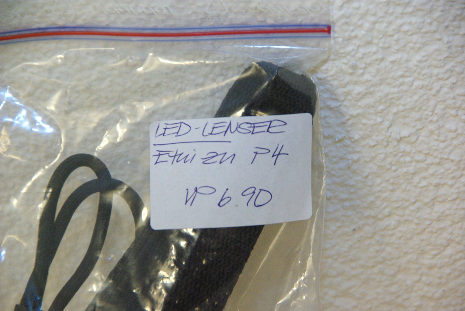 Ledlenser Lampade: LED Lenser etui zu P4, schwarz – Nuovo e nell'imballaggio originale da Herisau venduto da Cevianer1844 1