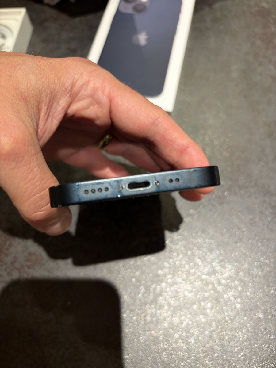 Apple Telefoni cellulari / Smartphones: iPhone 13 Mini inkl. Zubehör und Originalverpackung – Usato da Liestal venduto da Rockthat 2