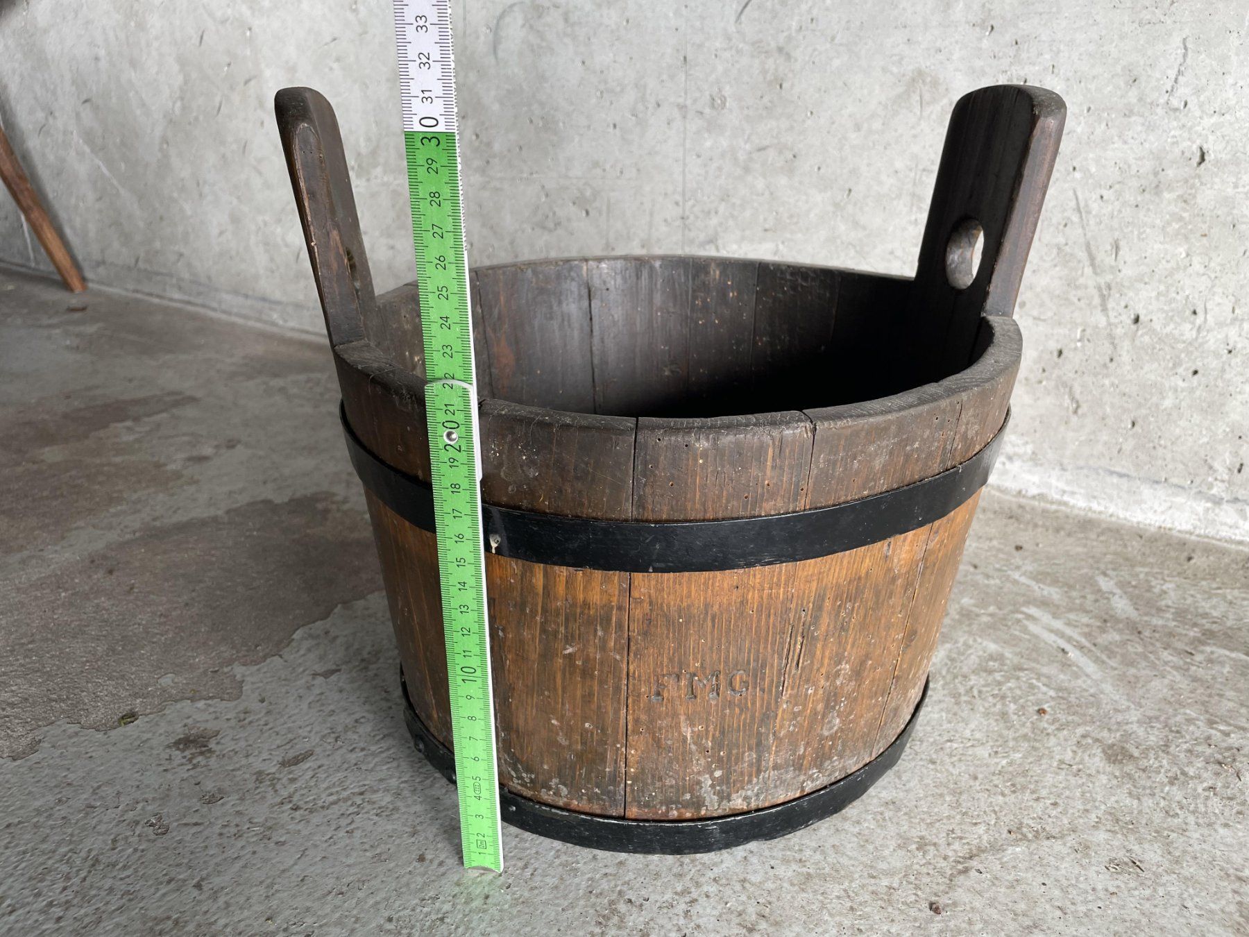 Autres articles pour la maison: Holzbottich mit Henkel ca. 20 cm Höhe – D'occasion à Elsau par Barri.ch 1