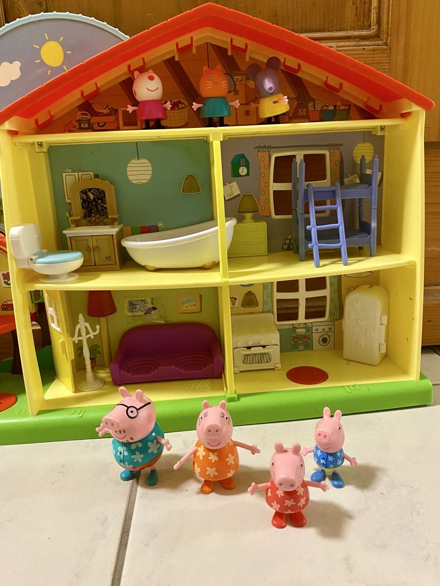 Hasbro Giocattoli: Peppa Wutz Haus – Usato da Bern venduto da Violettaline