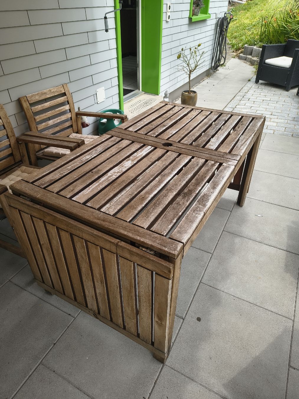 Ikea Tische: gratis Gartentisch inkl. 2 Stühle – Gebraucht aus Herisau von ull_2rl6