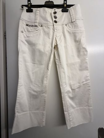 Nolita Jeans weiss Gr. 28 Baumwolle getragen
