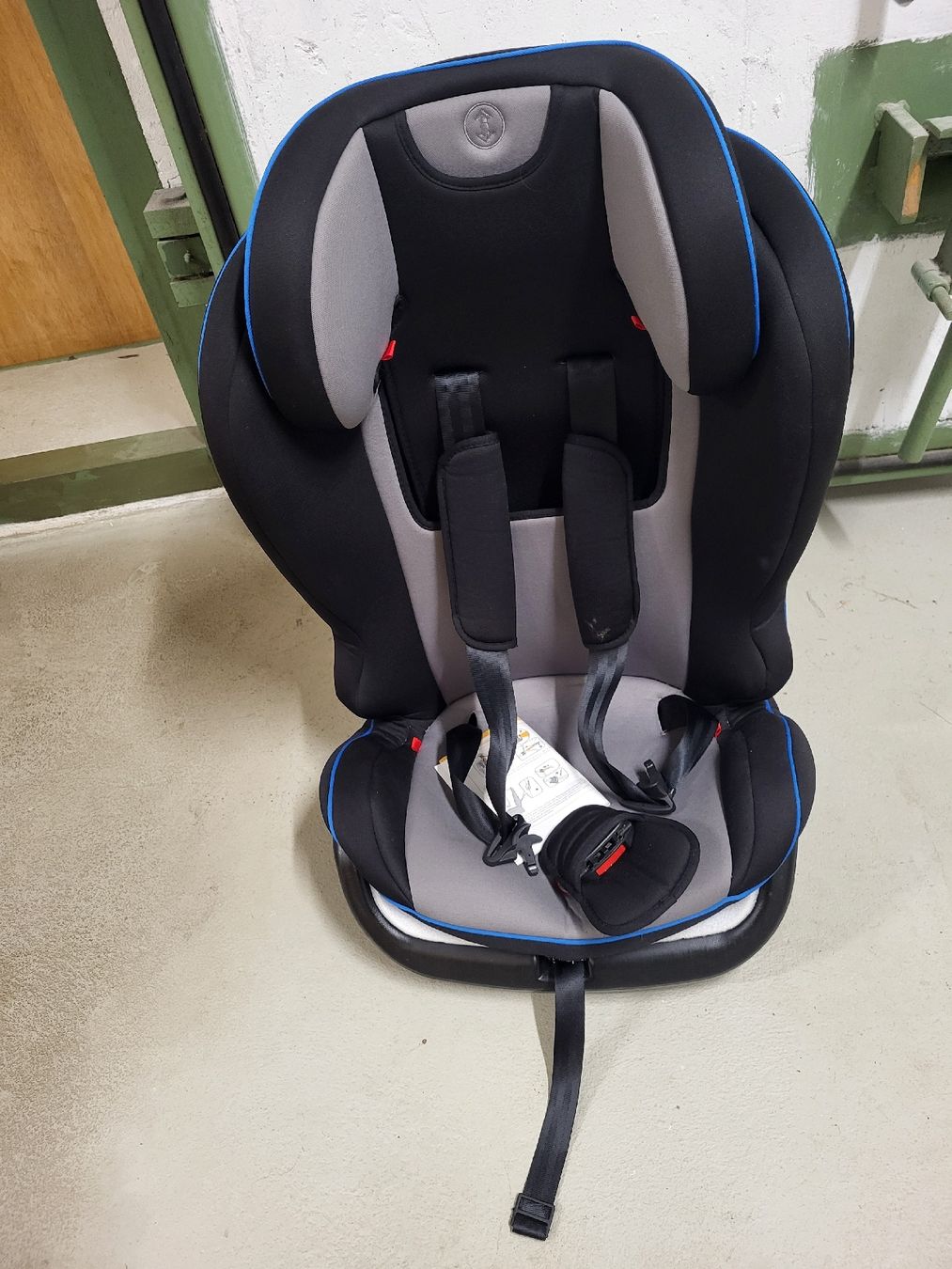 Seggiolini per auto: Kindersitz Isofix top Zustand – Usato da Pratteln venduto da bwe_wt9k 7
