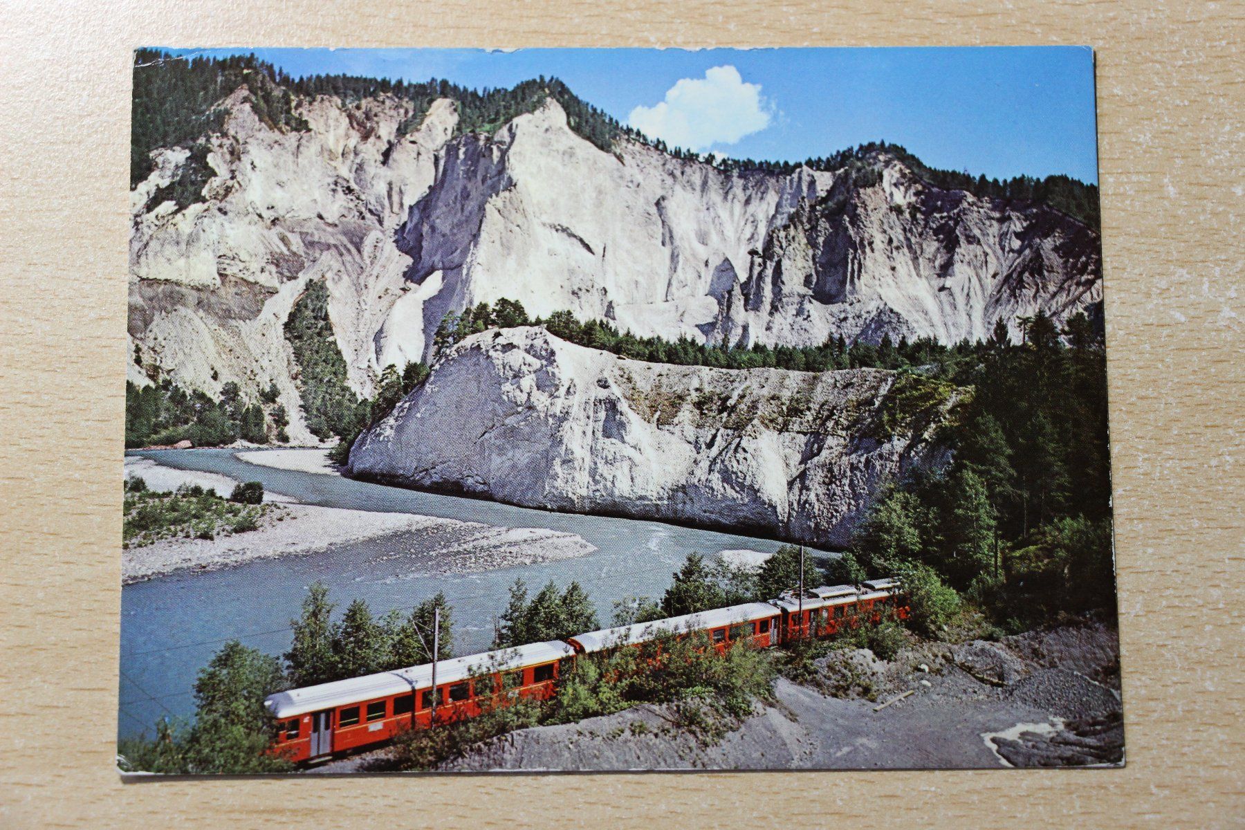 Cartoline postali: RhB in der Rheinschlucht – Usato da Laax GR venduto da Schoelli2