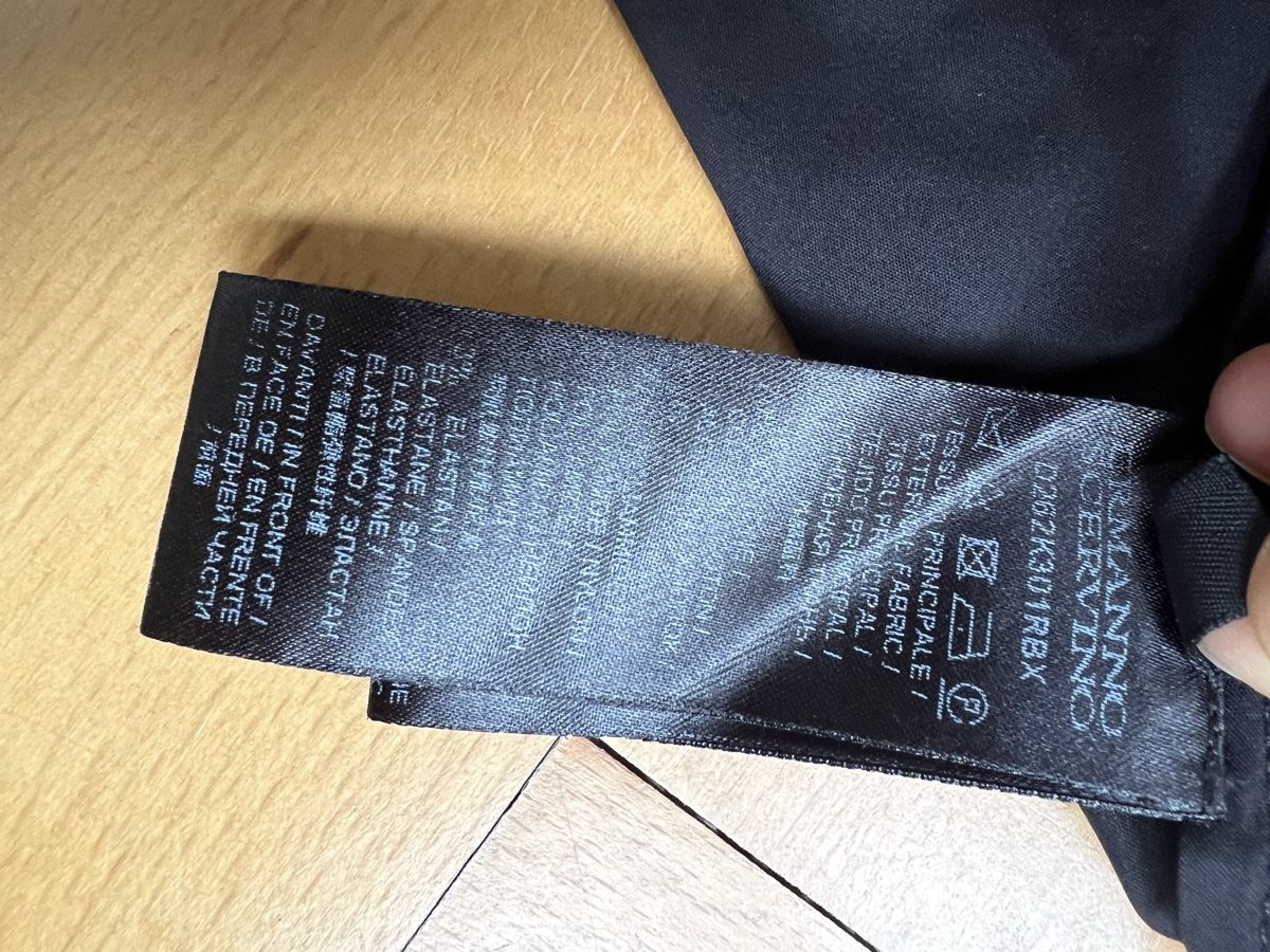 Ermanno Scervino Top: Ermanno Scervino Schwarzes Spitzen-Top de 40/IT46 – Usato da Zürich venduto da angielmora 4