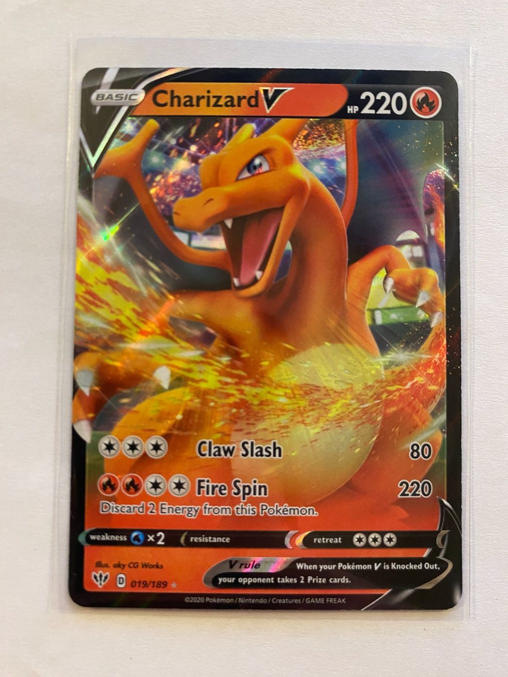 Pokémon Carte collezionabili: Pokemon Charizard V 019/189 Darkness Ablaze EN – Usato da Weingarten-Kalthäusern venduto da McGmavlo