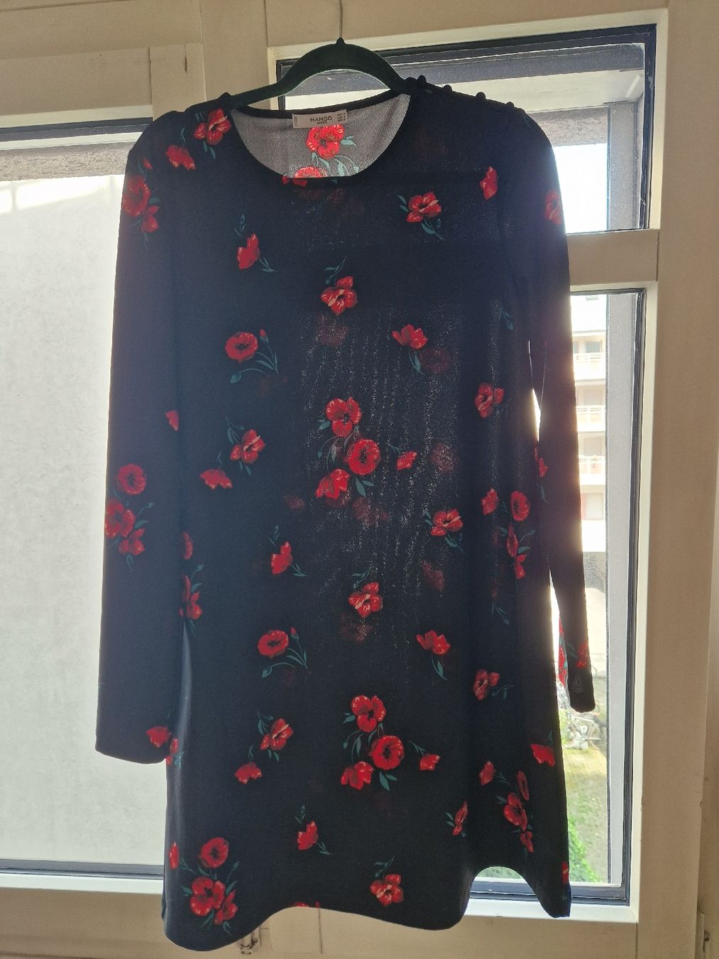 Mango Kleider: Mango Kleid mit Blumenmuster, Gr. M, neuwertig! – Gebraucht aus Winterthur von kri_2786 2