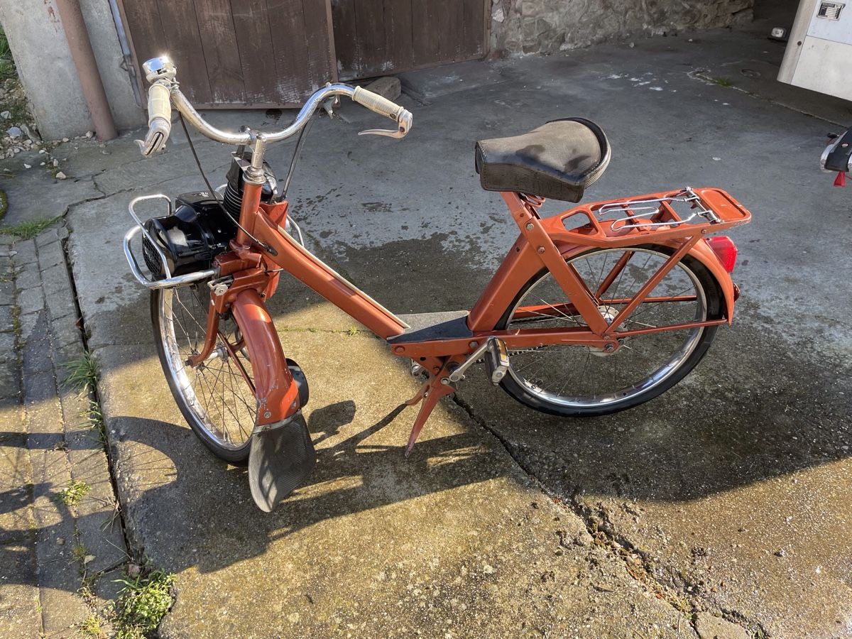 Solex Ciclomotori: Vélo Solex plus pièces – Usato da Chesalles sur Oron venduto da cajealti 2