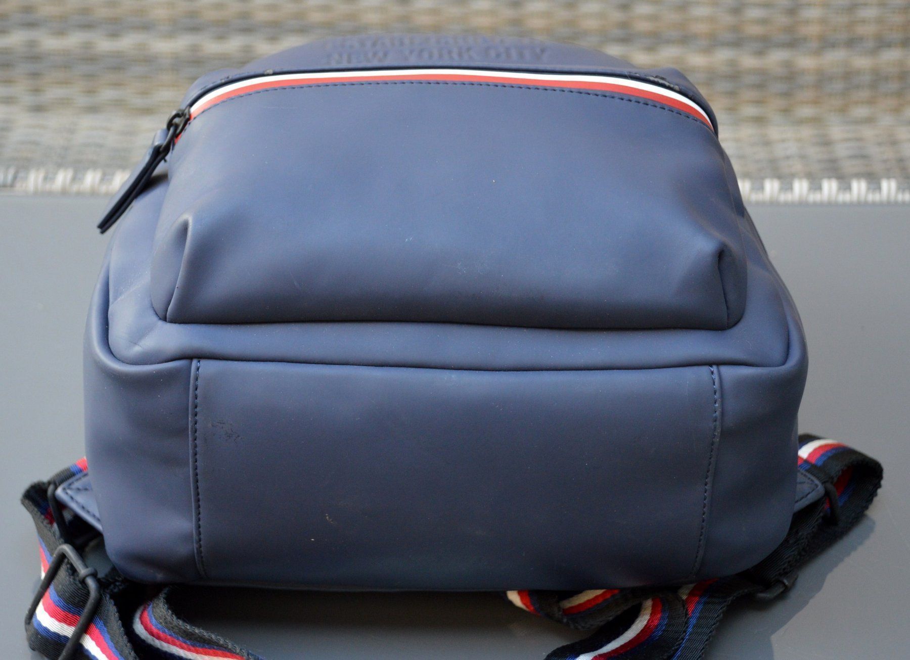 Tommy Hilfiger Rucksäcke: Rucksack / sac à dos Tommy Hilfiger – Gebraucht aus Collonges von arashee 8