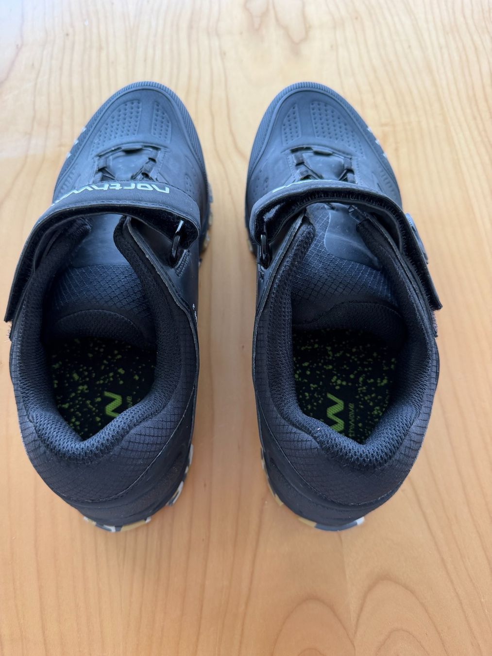 Northwave Scarpe da uomo: MTB Schuhe Northwave (Cleats) – Nuovo (secondo la descrizione) da Stallikon venduto da happytrails 2