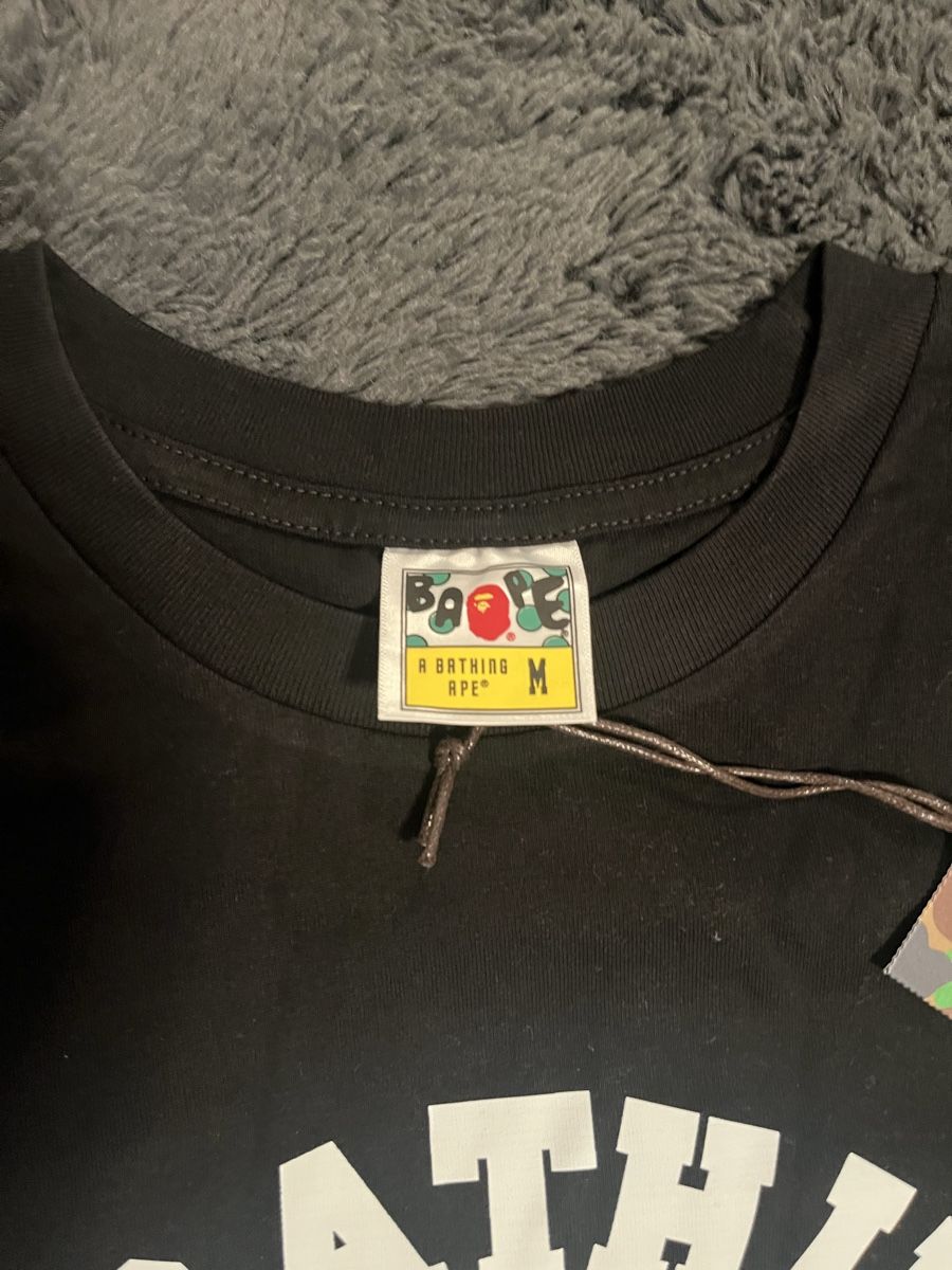 Bape T-shirts: Bape T-shirt – Neuf avec emballage d'origine à Oberkirch LU par Giudici-Hess 2